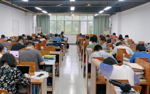 北大心理学研修班证书有用吗?(图4) 北大心理学研修班证书有用吗?(图4)